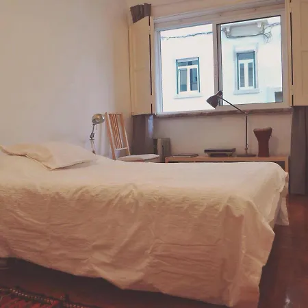 House In Lapa Лиссабон